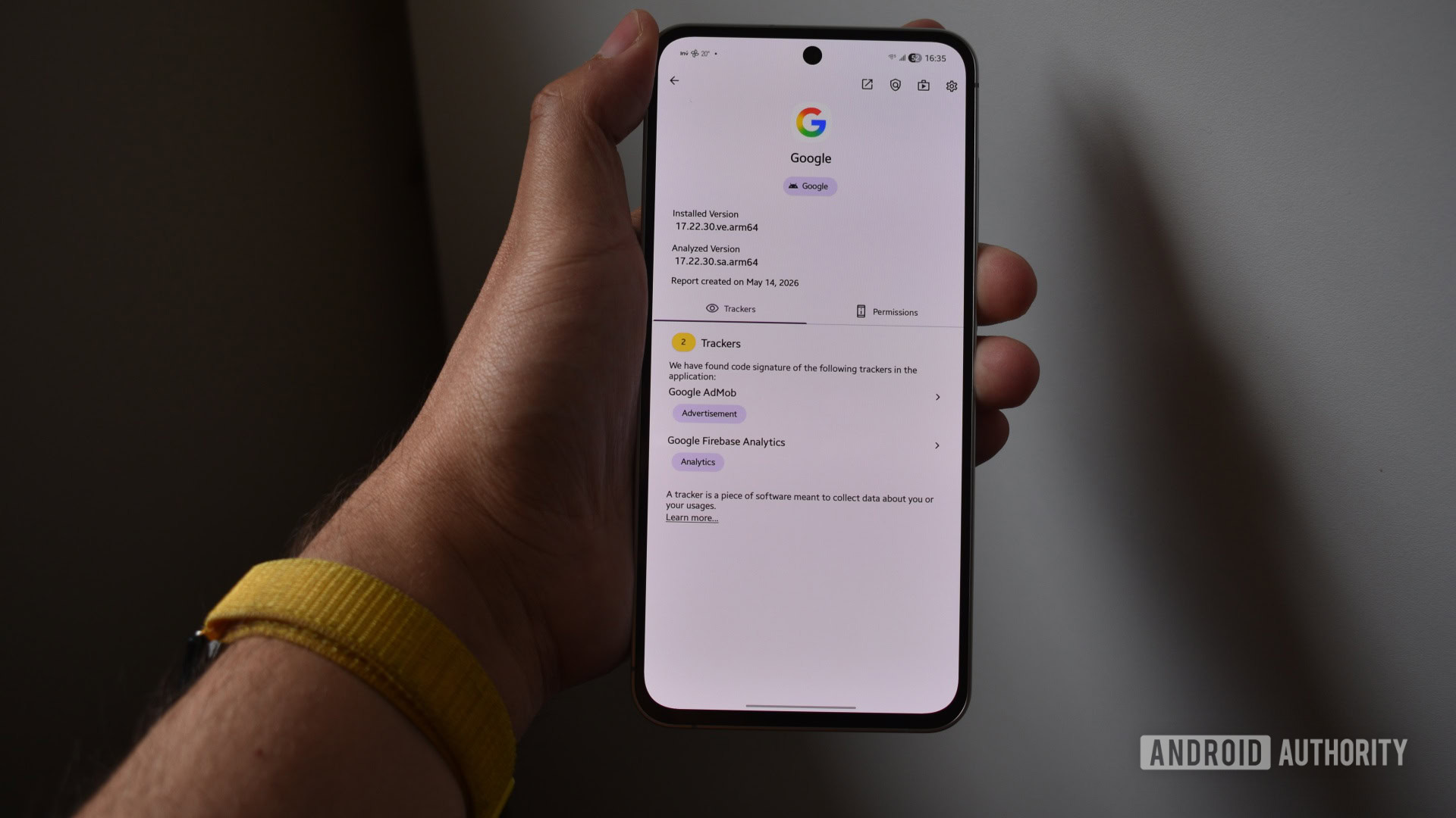 Schermata di Exodus Privacy con tracker rilevati in un'app Android