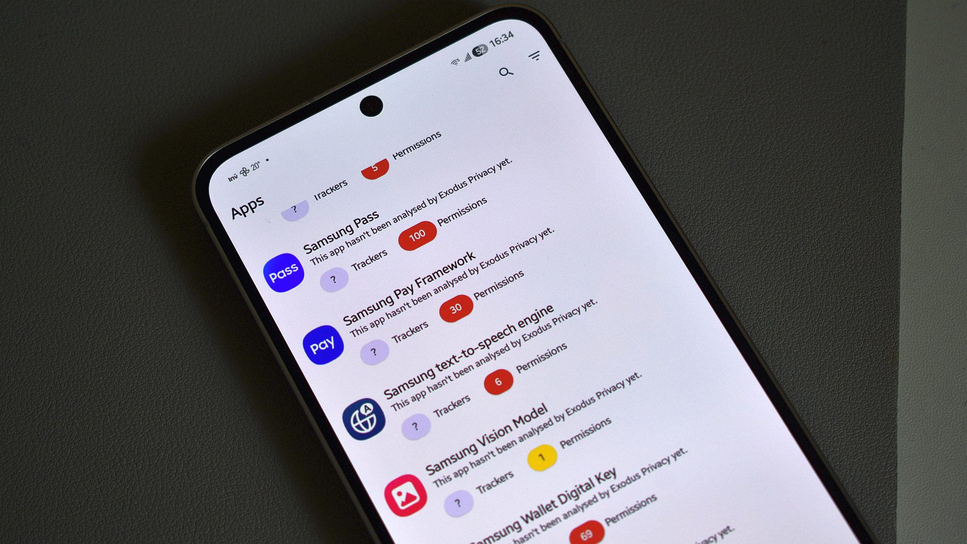 Schermata Exodus Privacy con app Android non analizzate