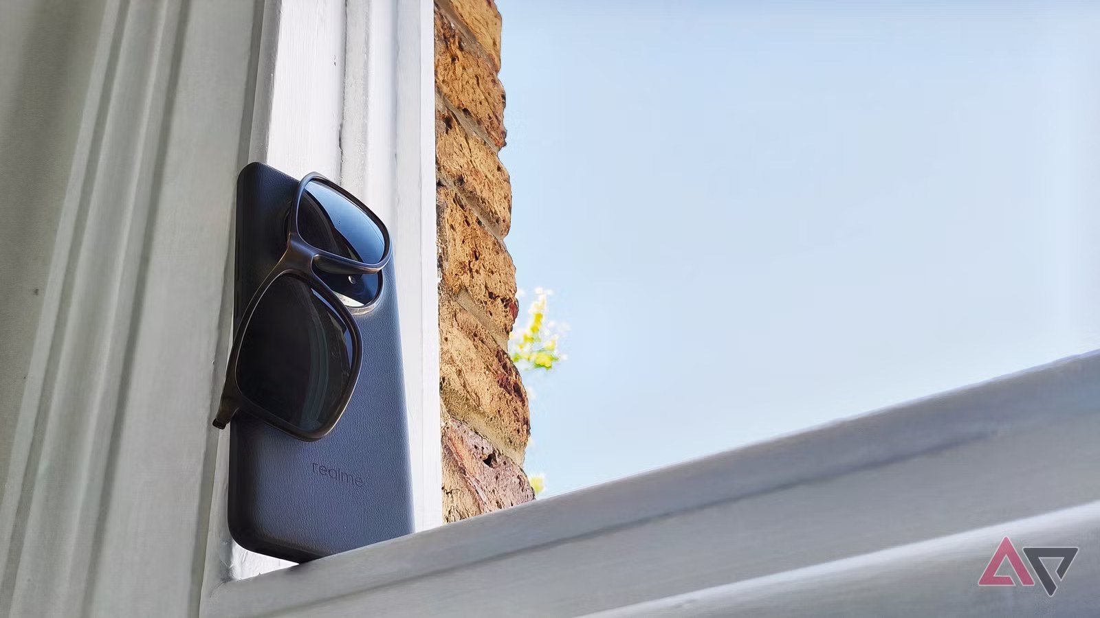 Telefono Android caldo in estate: guida ai controlli prima di rovinarlo, vista frontale